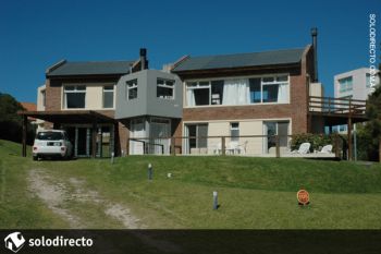 Casa en Venta en Carilo: Avutarda entre Nogal y Paraiso