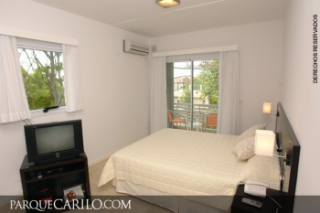 Departamento en Alquiler en Carilo: Avutarda esquina Albatros (Edificio Avutarda) 