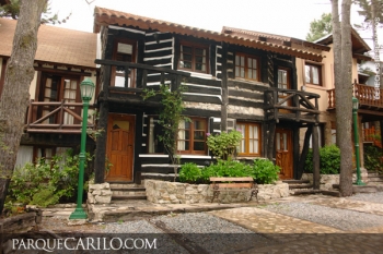 Caba�a en Venta en Caril�: Arbol del Cielo (en la Villa Alpina) 