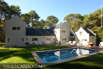 Venta casa en Caril�