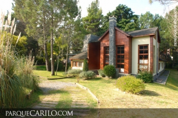 Casa en Alquiler en Caril�: Jilguero y Manzano 
