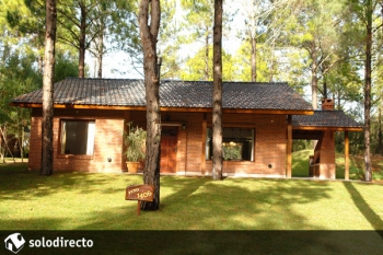 Casa en Alquiler en Carilo: Pino entre Zorzal y Tero (código postal 7167)