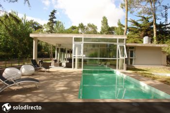 Casa en Alquiler en Caril�: Cedro esquina Petirrojo 