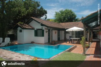 Casa en Alquiler en Carilo: Avutarda entre Nogal y Paraiso (código postal 7167)