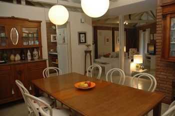 Casa en Alquiler en Carilo: Mirlo esquina Araucaria (código postal 7167)