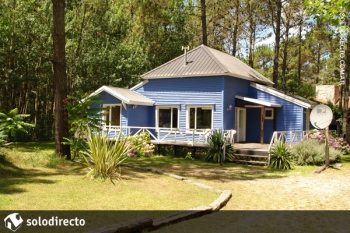 Casa en Alquiler en Carilo: Tucan entre Enebro y Encina (código postal 7167)